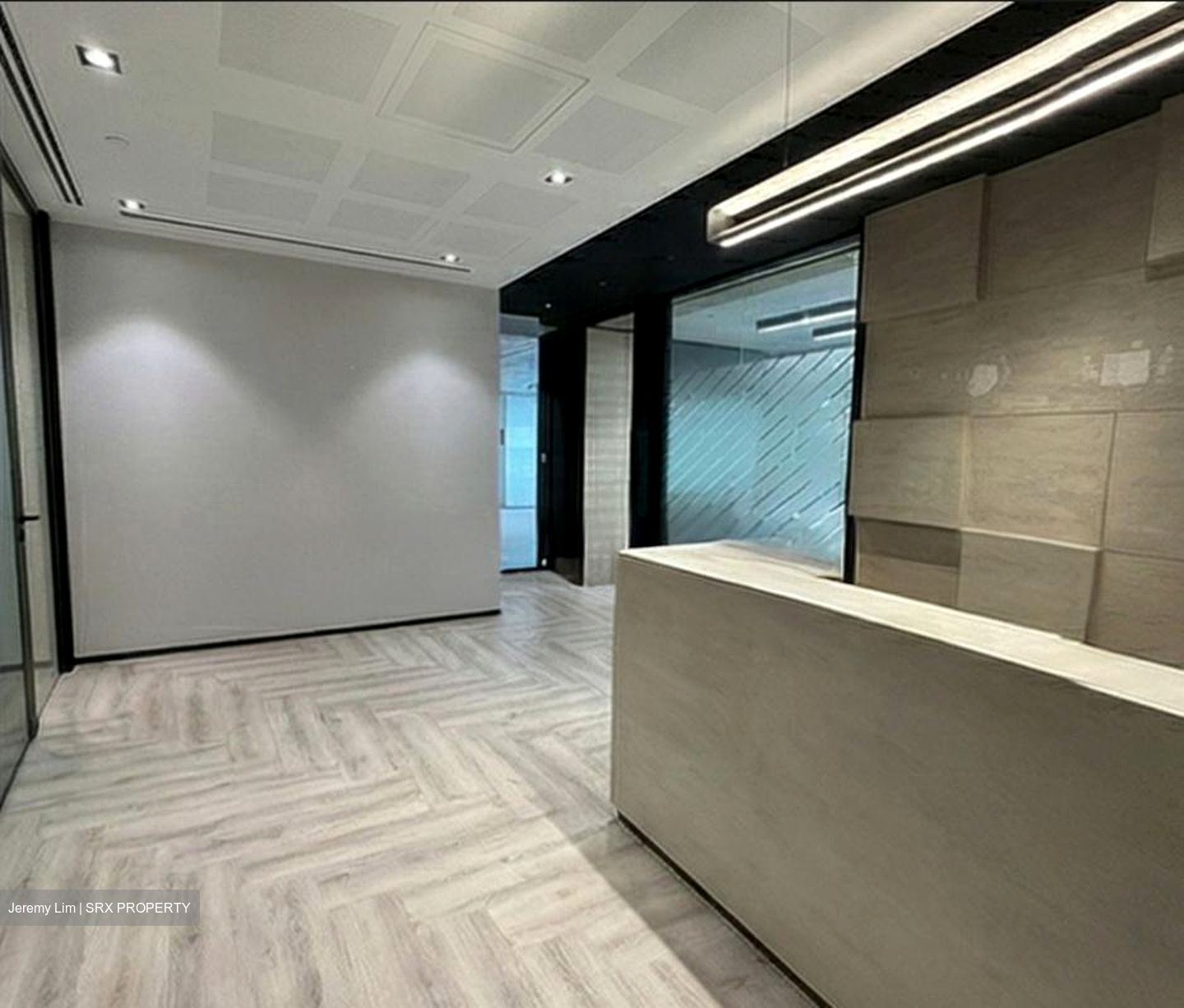Ocean Financial Centre (D1), Office #520945861